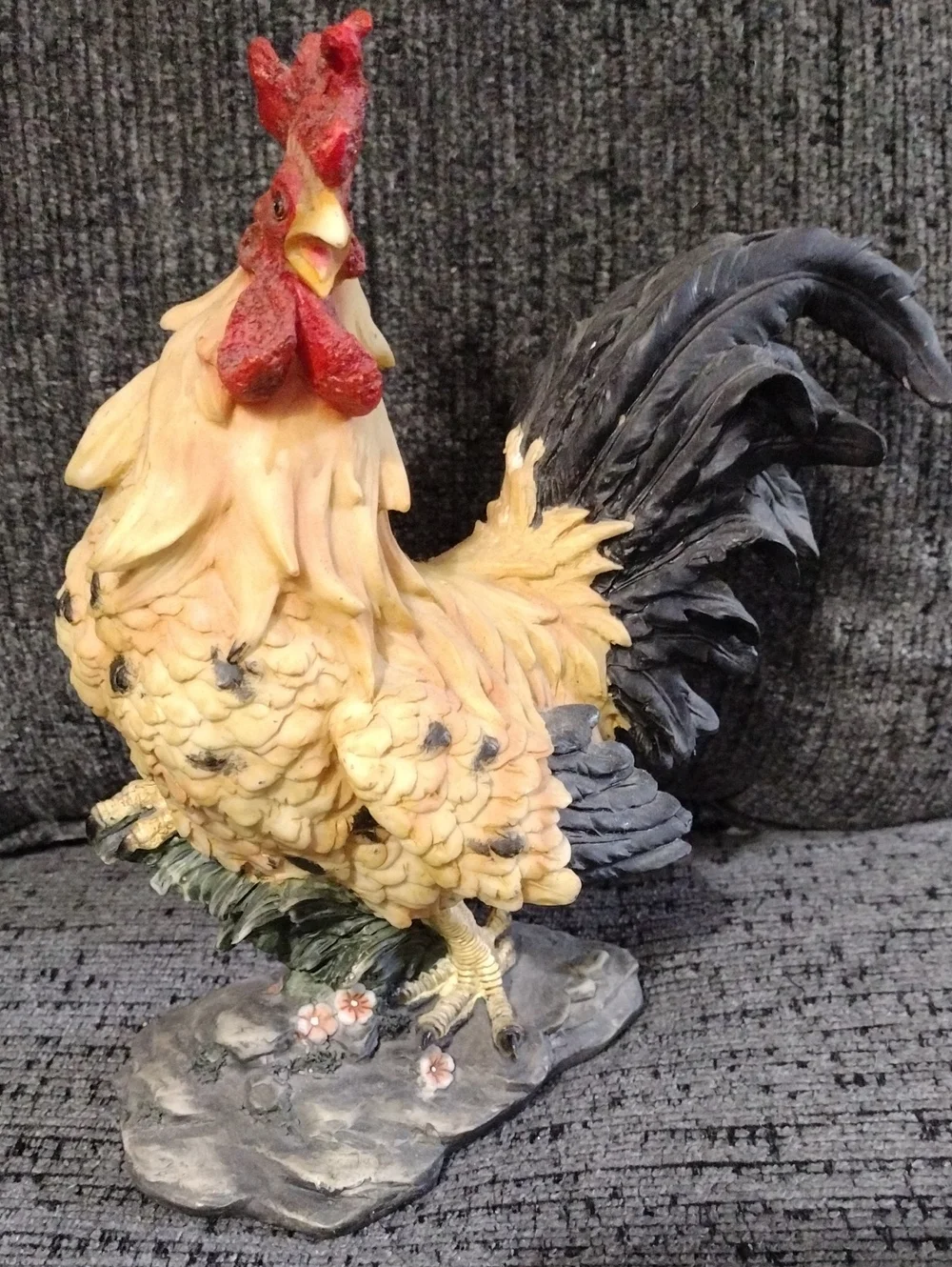 Unbranded Yellow and Black Rooster Sculpture - Farmhouse Accent - Picture 1 of 4